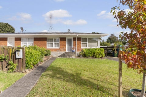 2/44 Diana Drive, Glenfield, Auckland