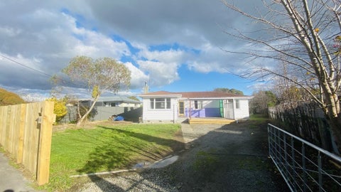66 New York Street, Martinborough