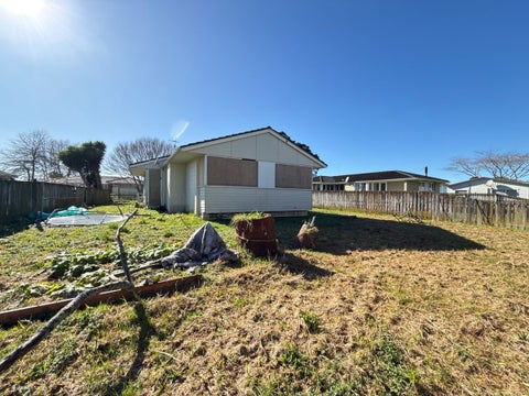 23 Hamilton Drive, Waiuku, Waiuku