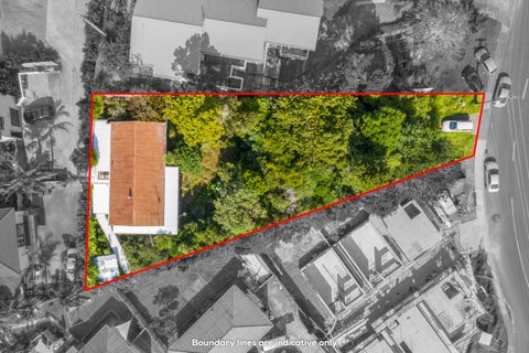 15 Hogans Road, Glenfield, Auckland