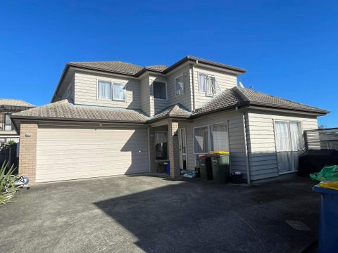 16 Merlot Way, Te Atatu South, Auckland