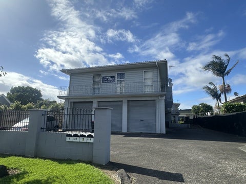 3/3 Luke Street, Otahuhu, Auckland