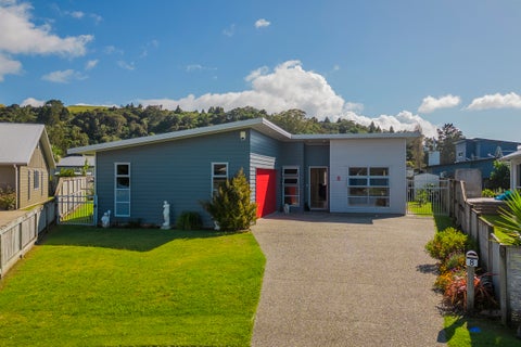 8 Dotterel Place, Whitianga, Whitianga