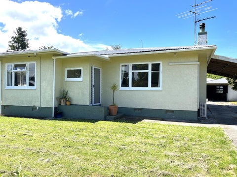 5 Hilton Road, Carterton