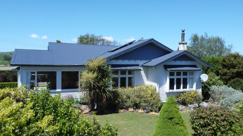 8 McVicar Street, Tuatapere, Tuatapere