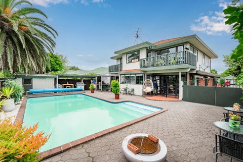 57 Kapanui Road, Waikanae