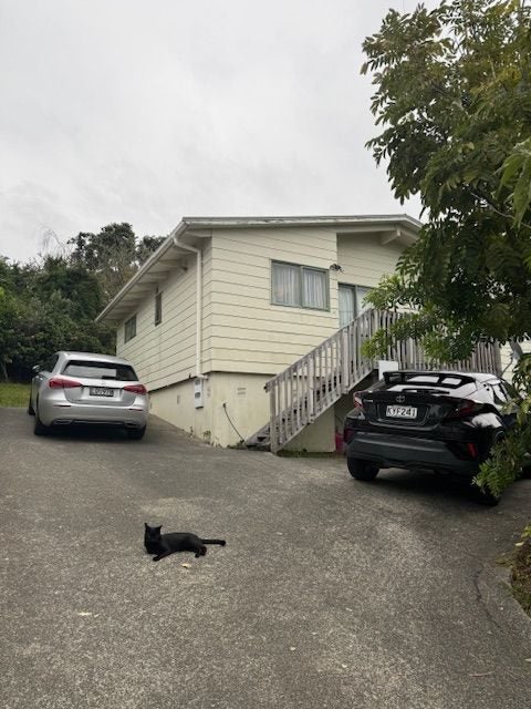 16 Totaravale Drive, Totara Vale, Auckland