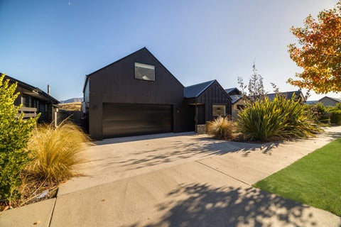 8 Bale Road, Jacks Point, Queenstown