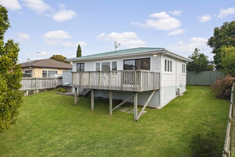 2/231 Birkdale Road, Birkdale, Auckland