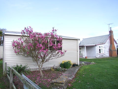 13 Queen Street, Milton
