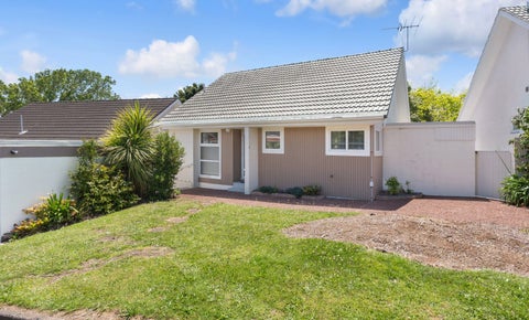 3/55 Cook ST, Howick, Auckland