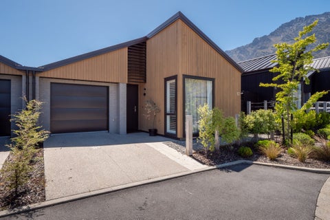 12 Inder Street, Jacks Point, Queenstown