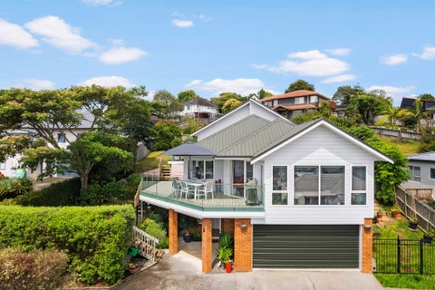 6 Stephanie Close, Glenfield, Auckland