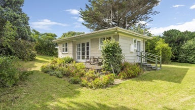 39A Tasman Road, Otaki Beach, Otaki