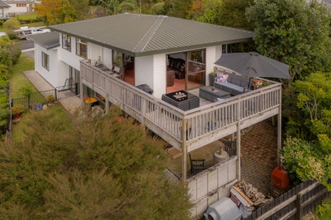 55 Windsor Drive, Tairua, Tairua