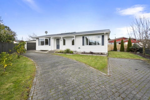 10 Mansell Crescent, Bulls