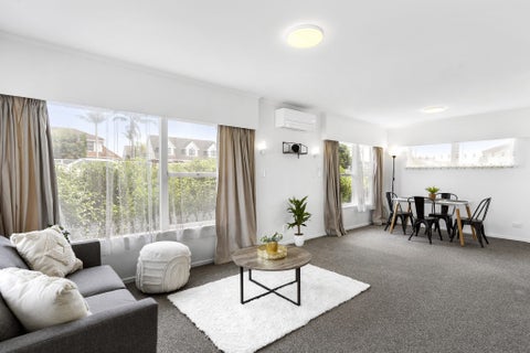 1/45 East Coast Road, Milford, Auckland