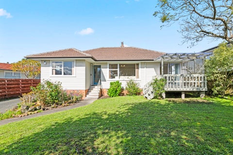 12 Compton Street, Hillcrest, Auckland