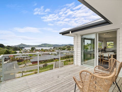 17 Glendermid Close, Sawyers Bay, Port Chalmers