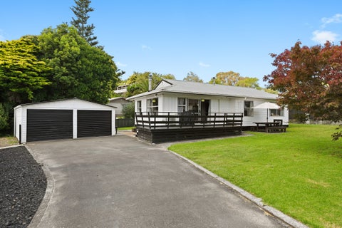 7 Norfolk Place, Pukete, Hamilton
