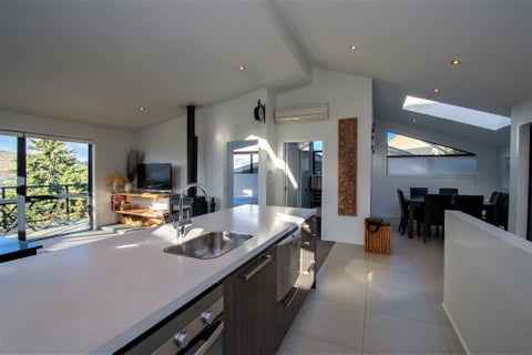 6 Quartz Rise, Queenstown, Queenstown