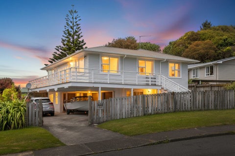 29 Tirowhanga Road, Paremata, Porirua