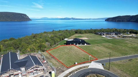 16 Broadleaf Way, Kinloch, Taupō