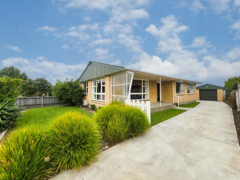 66 Daniels Road, Redwood, Christchurch