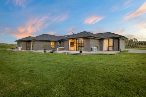 1347 State Highway 16, Waimauku, Waimauku