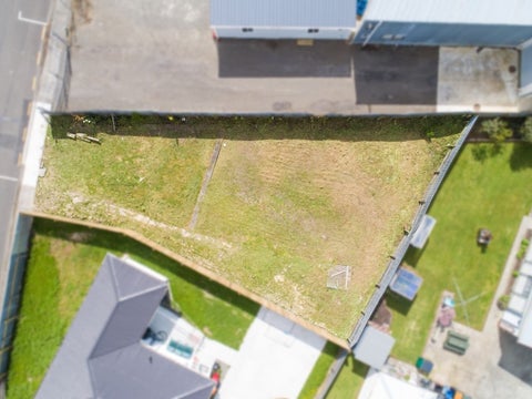 25 Downing Street, TAKARO, PALMERSTON NORTH