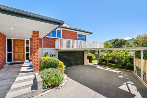 5 Moana View Road, Waikawa, Picton