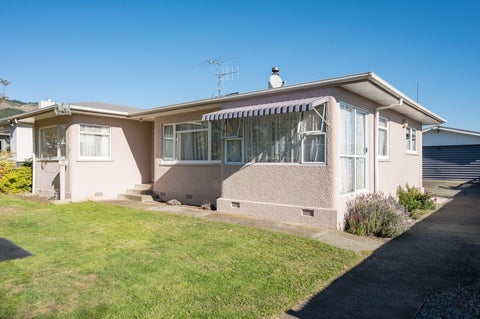 4 Barnicoat Place, Richmond