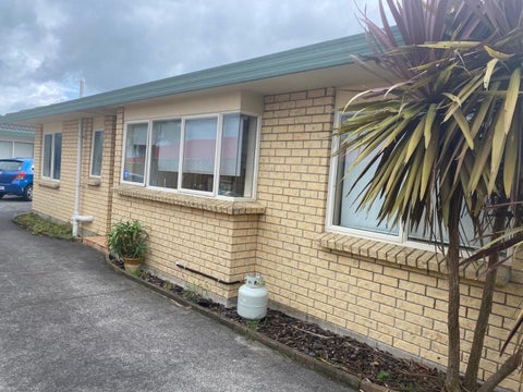 2/35 Fenton Street, Papatoetoe, Auckland