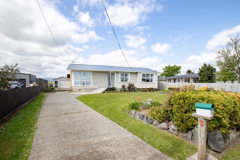 100 Pipiroa Road, Ngatea, Ngatea