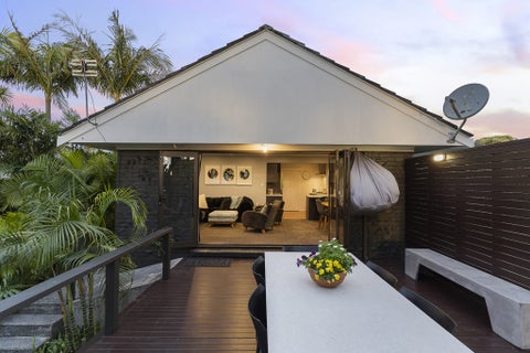 7B Hadfield Avenue, Waterview, Auckland