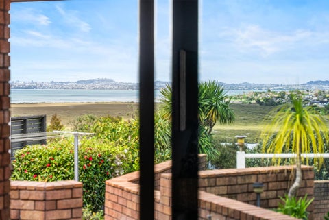 9 Renoir Street, West Harbour, Auckland