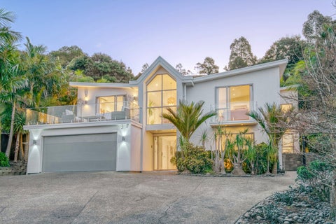 115 Waldorf Crescent, Orewa, Orewa