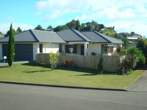 7 Peregrine Place, Welcome Bay, Tauranga