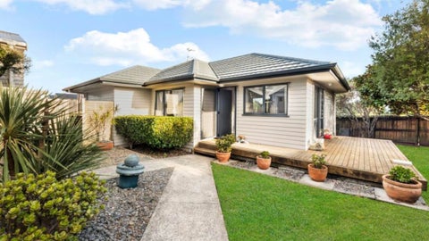 1 Rixon Place, Te Atatu Peninsula, Auckland