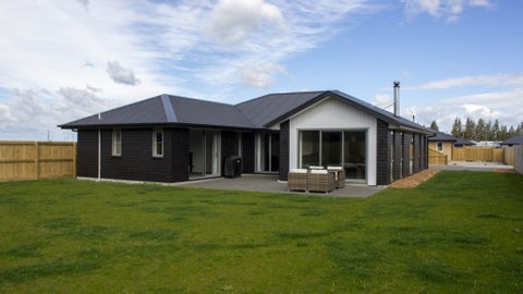 14B Memorial Crescent, Methven