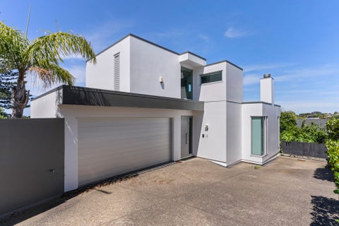5A Aberdeen Road, Castor Bay, Auckland