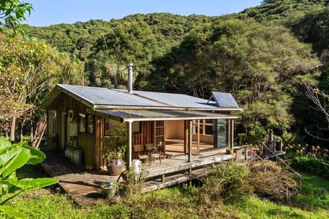 240 Cave Road, Waimatā