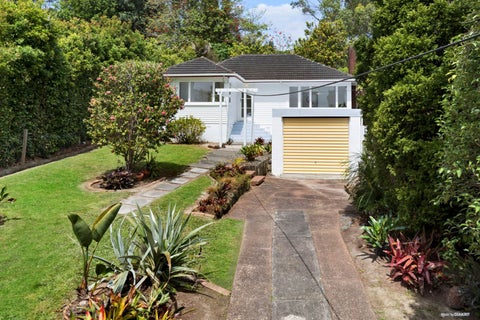 24 Alexander Avenue, Torbay, Auckland