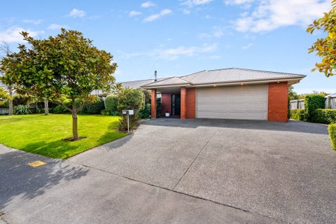 225 Southfield Drive, Lincoln, Lincoln