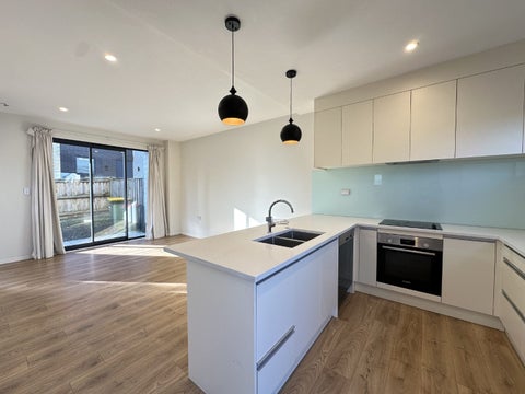 21B Meadow Street, Mount Wellington, Auckland