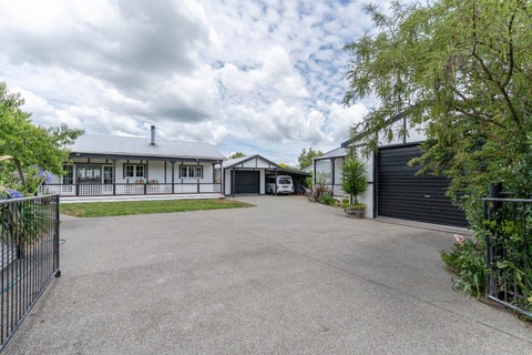 25B Clifton Avenue, Carterton, Carterton