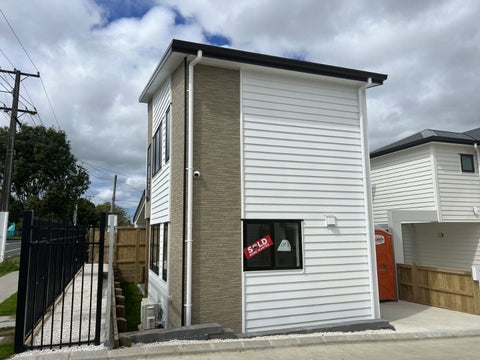 2 Matukutureia Lane, Manurewa, Auckland
