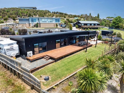 17C Eagles Way, Cable Bay, Cable Bay