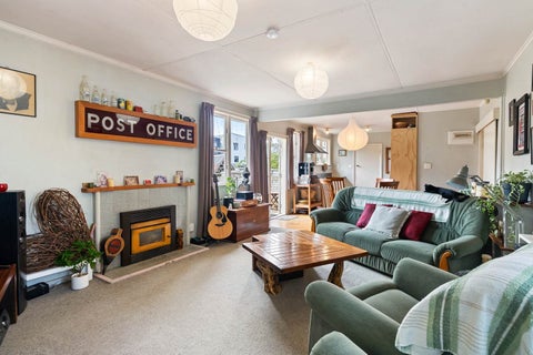 9 Mavis Place, Beach Haven, Auckland