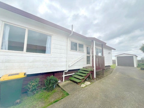 29 Barneys Farm Road, Clendon Park, Auckland